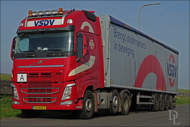 van Straalen de Vries Volvo FH - 96-BLB-5 Truckfoto's