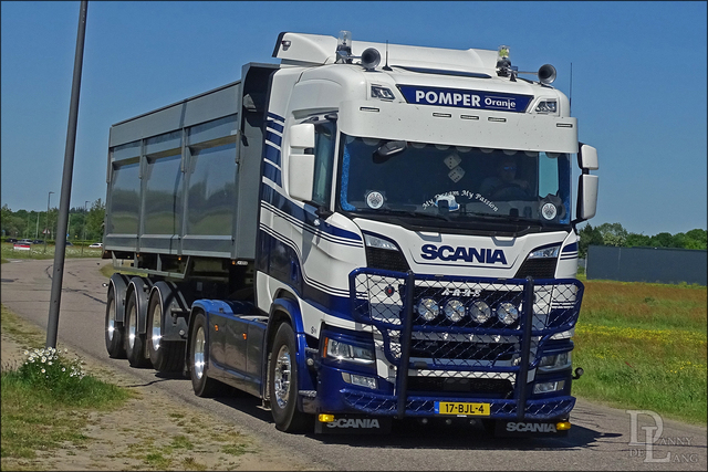 Pomper Oranje Scania R450 17-BJL-4 Truckfoto's