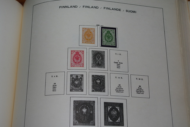 IMGP5154 Finland Schaubek bordo