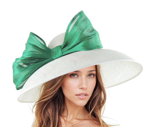 Saucer fascinators | hatsbycressida Picture Box