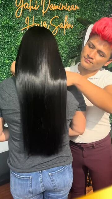 Dominican salon near Brooklyn Picture Box