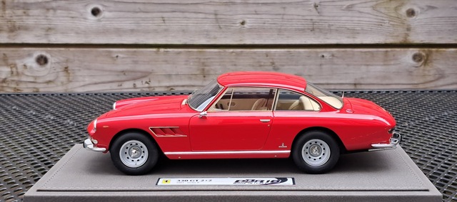 20250619 110940 Ferrari 330 GT 2+2 Series 2 1965 Single Light