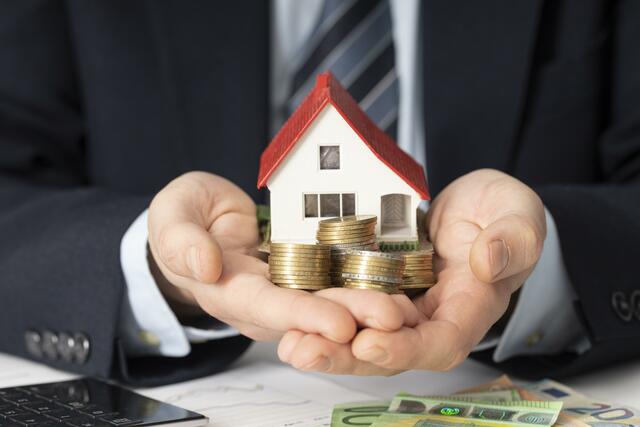 Refinance Picture Box