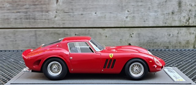 20250701 101145 250 GTO Tribute S/N 3873 (rood)