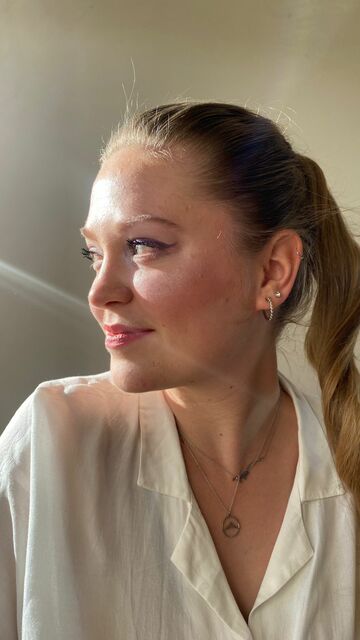 Full Body Wax Amman | avanbeautylounge Picture Box