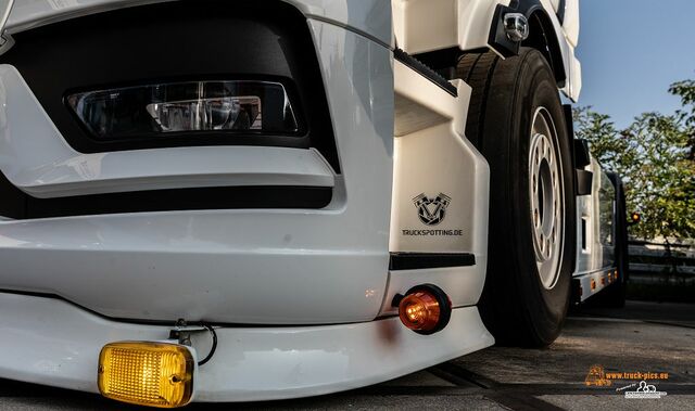 k-Trucks, Beers & Burgers 2025-82 Trucks, Beers & Burgers 2025, Attendorn
