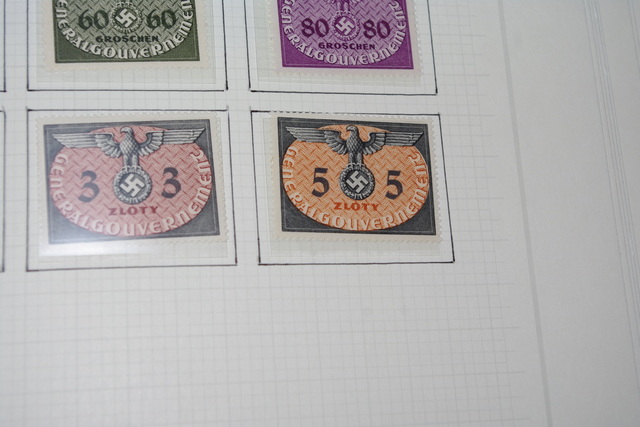 IMGP7371 Reich Bohmen Gengouvnm Ukraine 1933-1945 raudonas