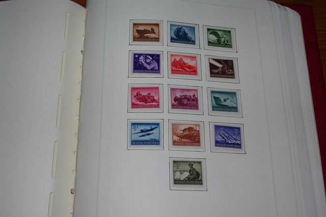 IMGP7396 Reich Bohmen Gengouvnm Ukraine 1933-1945 raudonas