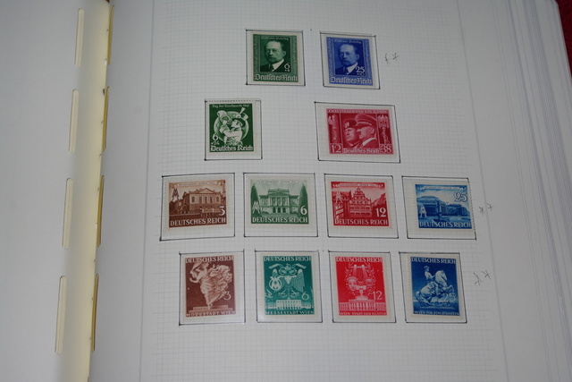IMGP7406 Reich Bohmen Gengouvnm Ukraine 1933-1945 raudonas