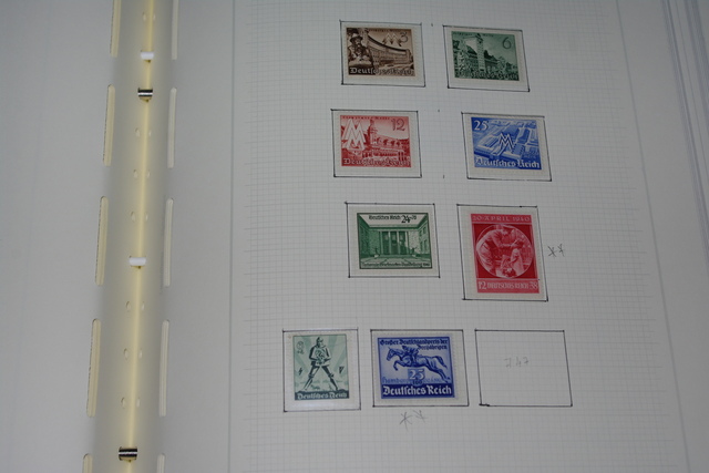 IMGP7408 Reich Bohmen Gengouvnm Ukraine 1933-1945 raudonas
