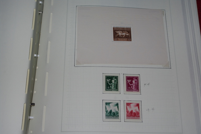 IMGP7417 Reich Bohmen Gengouvnm Ukraine 1933-1945 raudonas