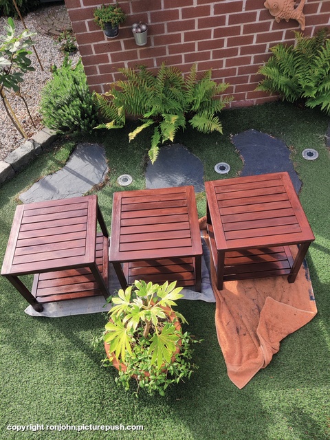 Tafeltjes in de 2e laag 02-09-25 Garden 2023 & 2024 & 2025