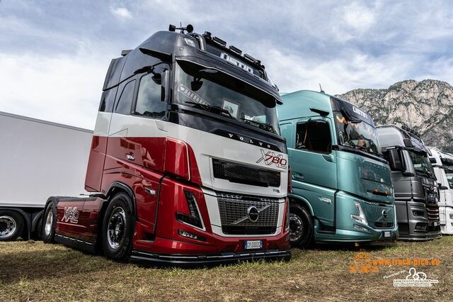 k-Truck Team in the Valley 2.0-421 Truck Team in the Valley 2.0, www.truck-pics.eu