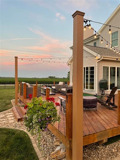 holiday lighting installation BNI Seasonal Lighting