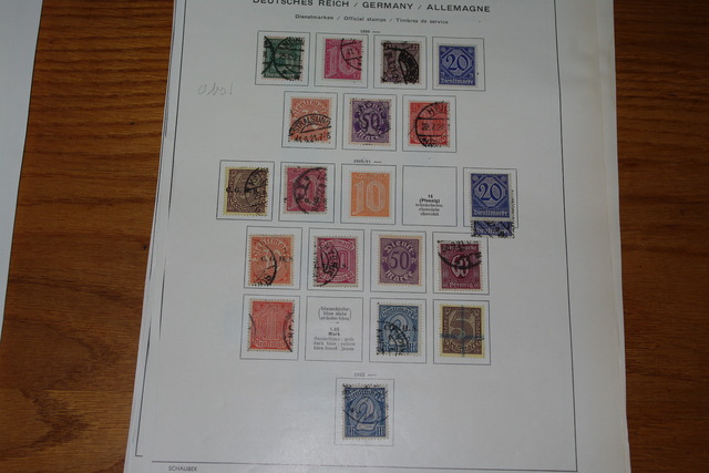 IMGP7551 Reich Colonies 1860-1945 sur Schaubek pages