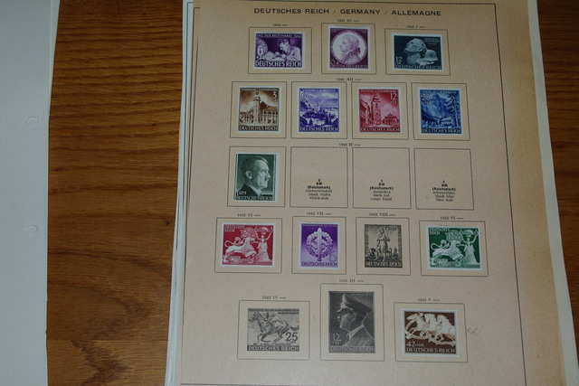 IMGP7557 Reich Colonies 1860-1945 sur Schaubek pages