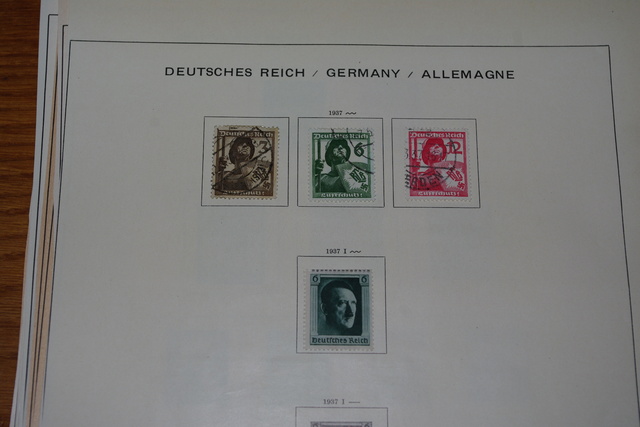 IMGP7563 Reich Colonies 1860-1945 sur Schaubek pages