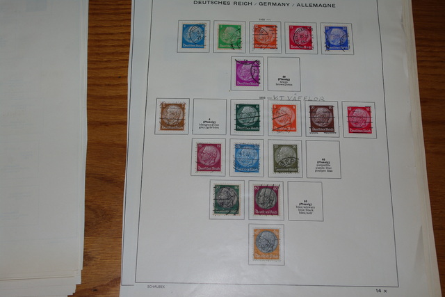 IMGP7571 Reich Colonies 1860-1945 sur Schaubek pages