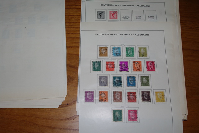 IMGP7572 Reich Colonies 1860-1945 sur Schaubek pages