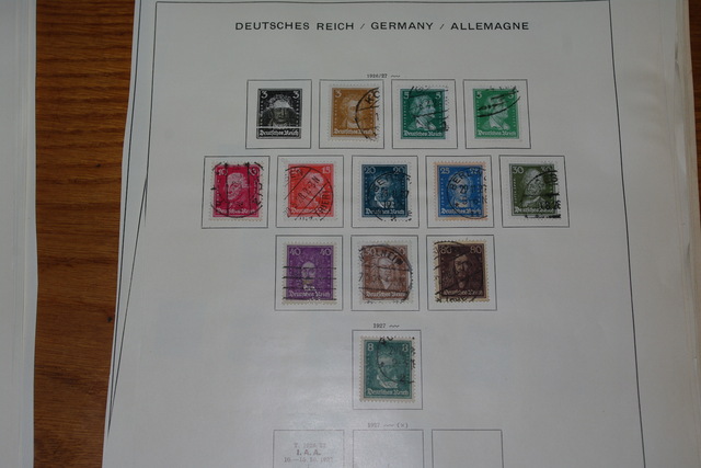 IMGP7573 Reich Colonies 1860-1945 sur Schaubek pages