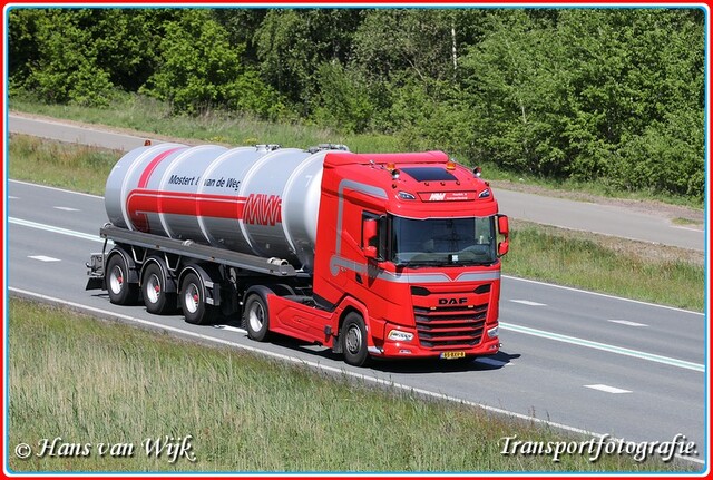 85-BXV-8  A-BorderMaker Mest Trucks