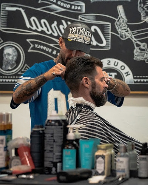 barber heights Cutthroat Barbers - Houston Barbershop in The Heights - Men's Barbershop