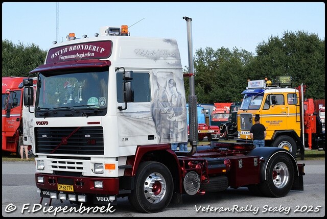 DM 88 779 Volvo F10 Oster Bronderup-BorderMaker Veteran Rally Seaby DK 2025