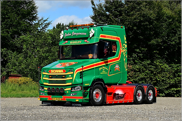 DSC 2207-border 2025-08-10 DK