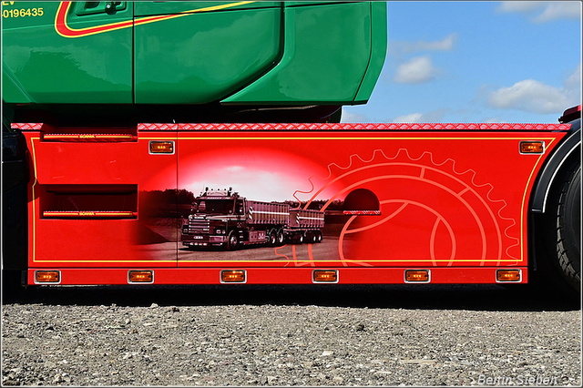 DSC 2222-border 2025-08-10 DK