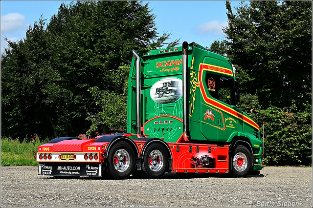 DSC 2261-border 2025-08-10 DK