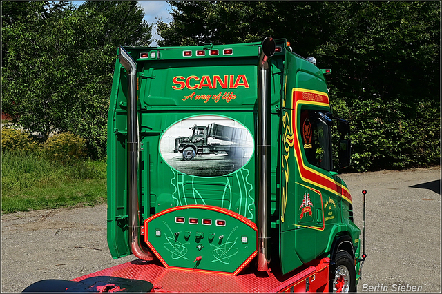 DSC 2271-border 2025-08-10 DK