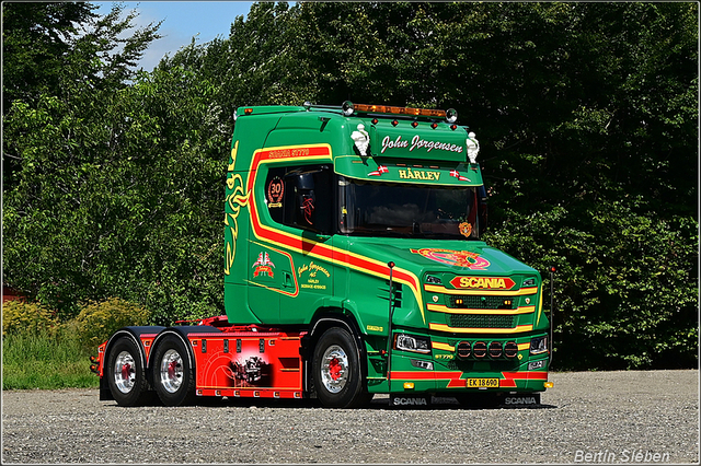 DSC 2284-border 2025-08-10 DK