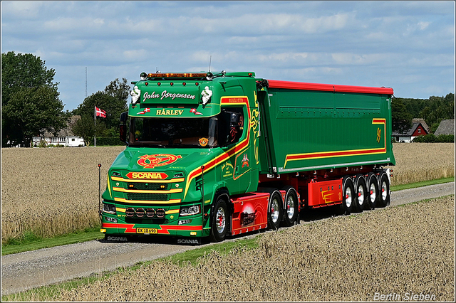 DSC 2307-border 2025-08-10 DK