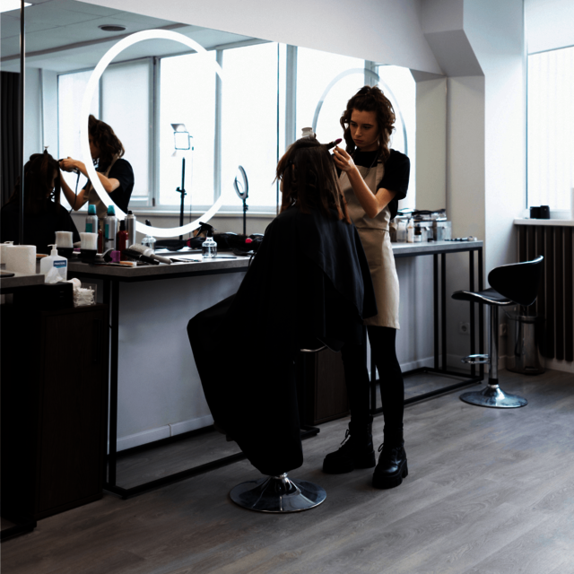 2-6 Expert Salon Construction Services Tailored for Luxury Interiors