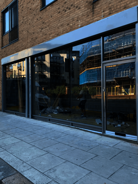 Stylish Toughened Glass Shopfront Installation London Shopfitter And Sign