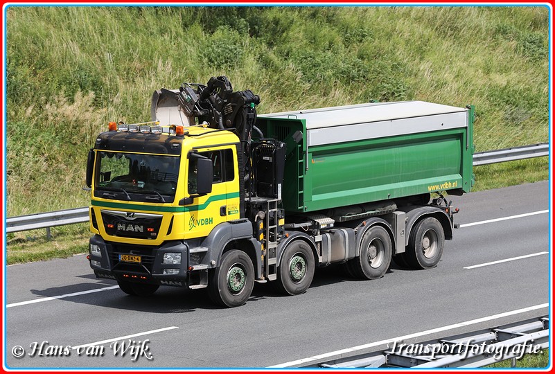 20-BNZ-4-BorderMaker Container Kippers