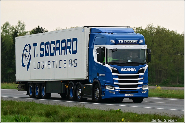 DSC 5625-border 23-04-2025