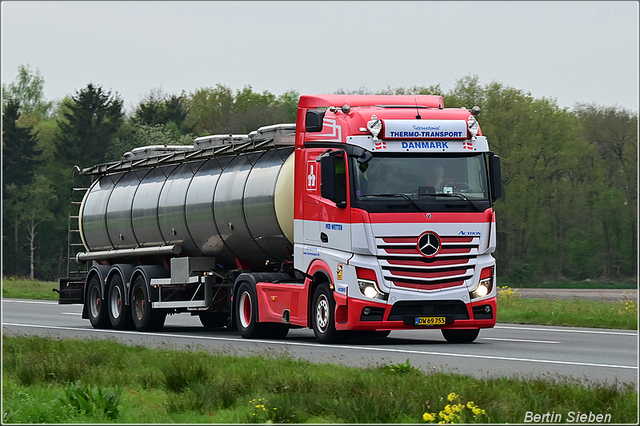 DSC 5723-border 23-04-2025