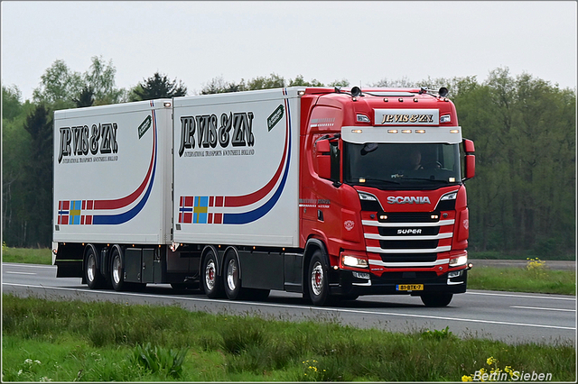 DSC 5773-border 23-04-2025