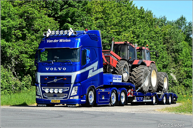 DSC 8484-border 18-05-2025