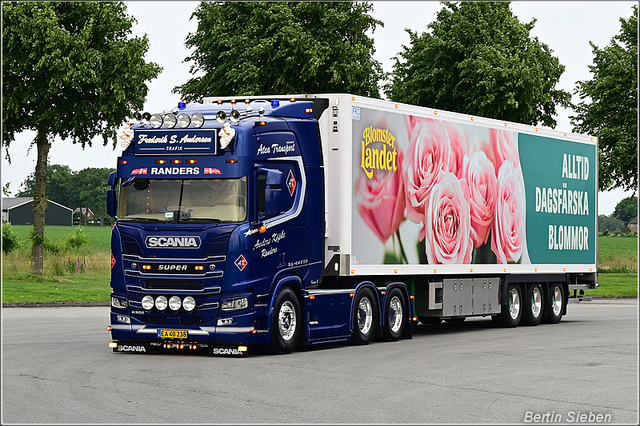 DSC 8959-border 03-06-2025