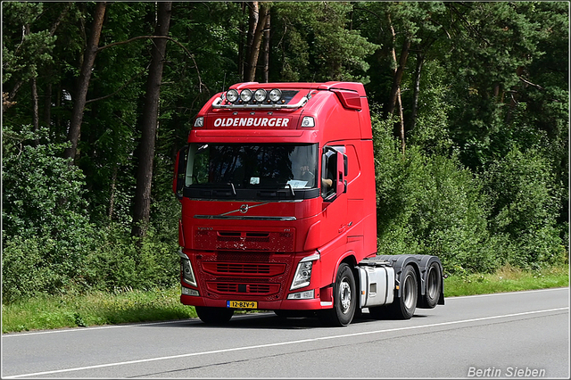 DSC 9552-border 11-07-2025