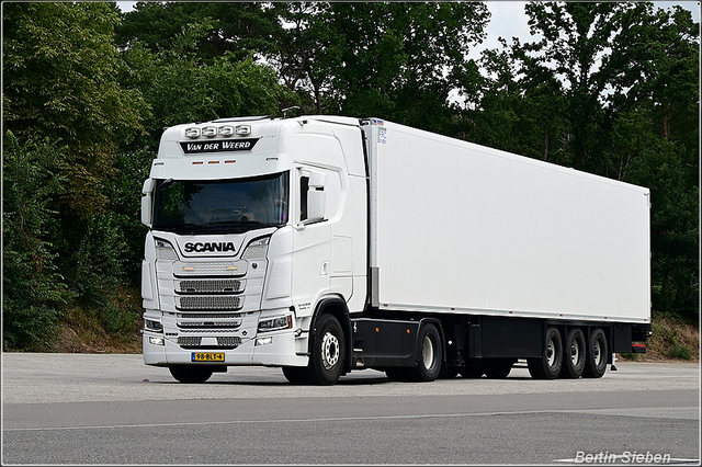 DSC 9614-border 11-07-2025