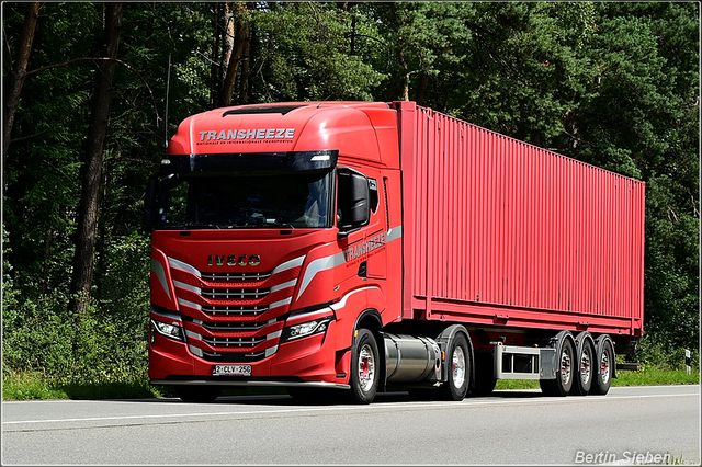 DSC 9630-border 11-07-2025