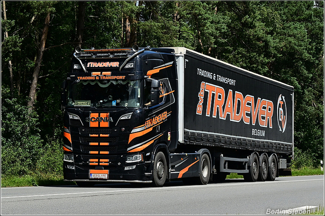 DSC 9679-border 11-07-2025