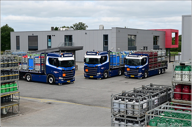 DSC 4280-border 16-08-2025