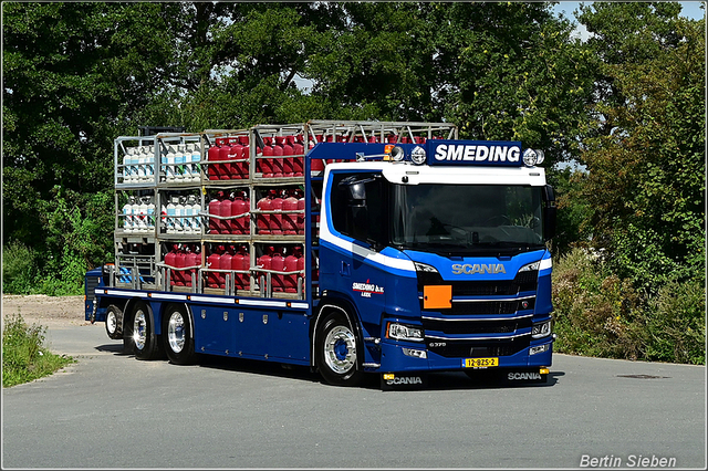 DSC 4393-border 16-08-2025