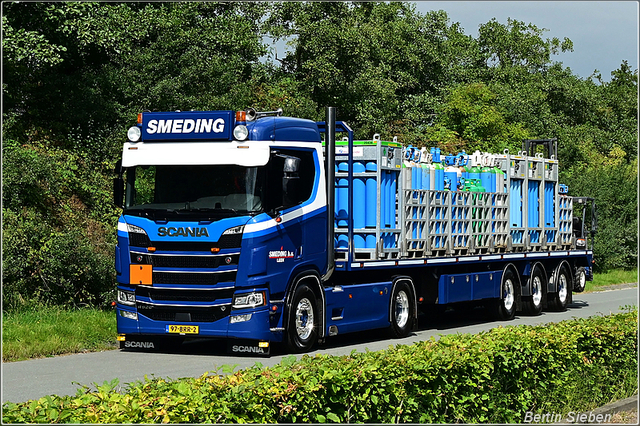 DSC 4431-border 16-08-2025