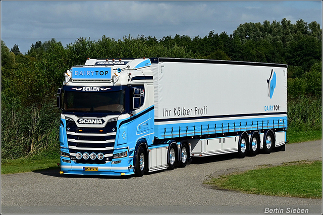 DSC 4517-border 16-08-2025