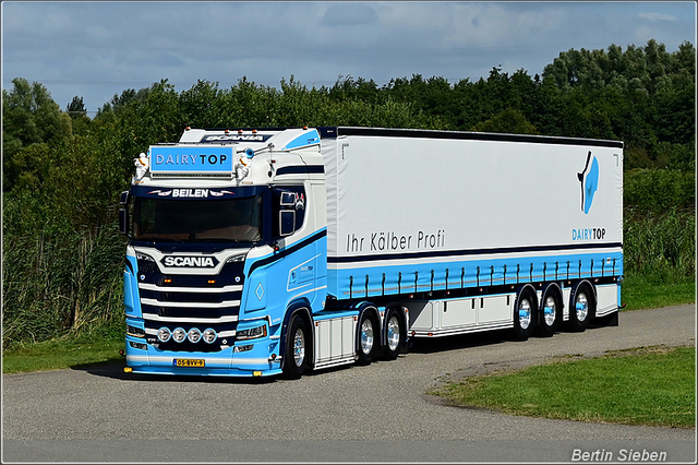 DSC 4523-border 16-08-2025